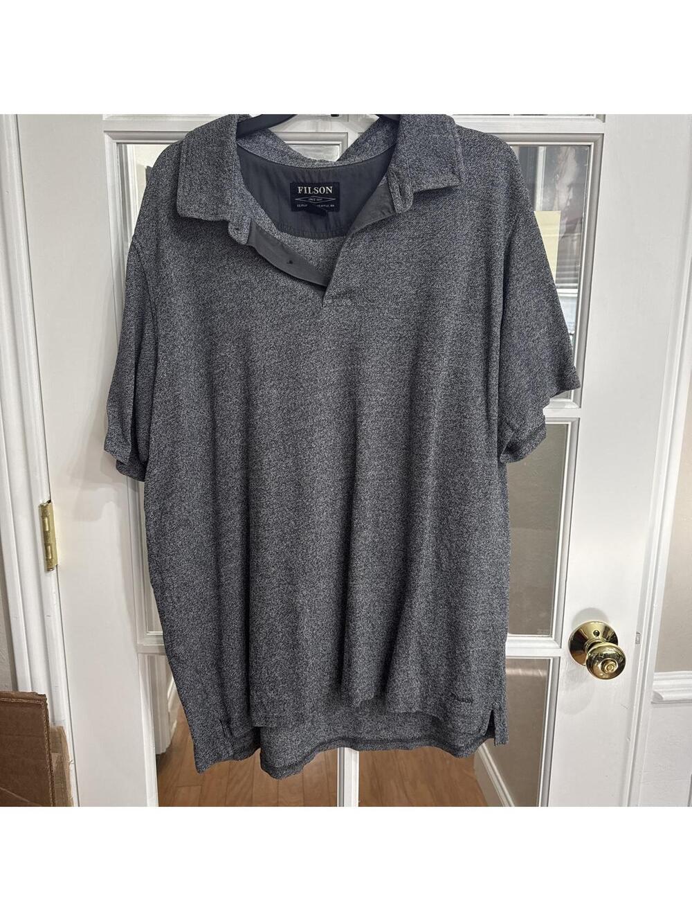 Filson Men's Grey and Blue Polo-shirt